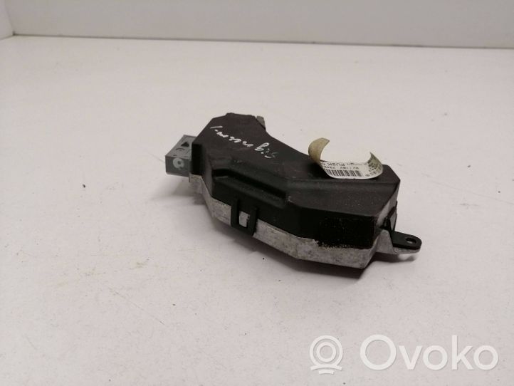 Opel Signum Rezystor / Opornik dmuchawy nawiewu UK006962R