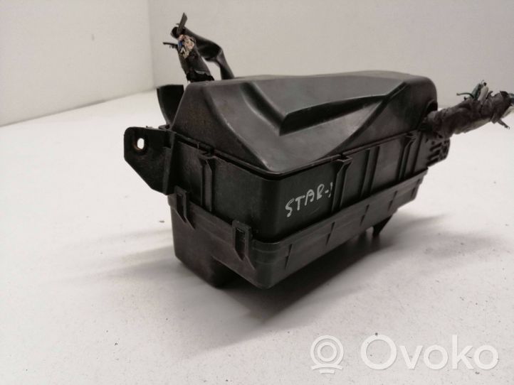 Toyota Starlet (P80) IV Module de fusibles 