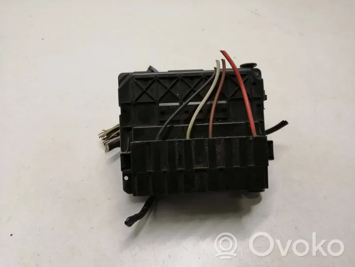 Citroen Berlingo Module de fusibles 9636079380