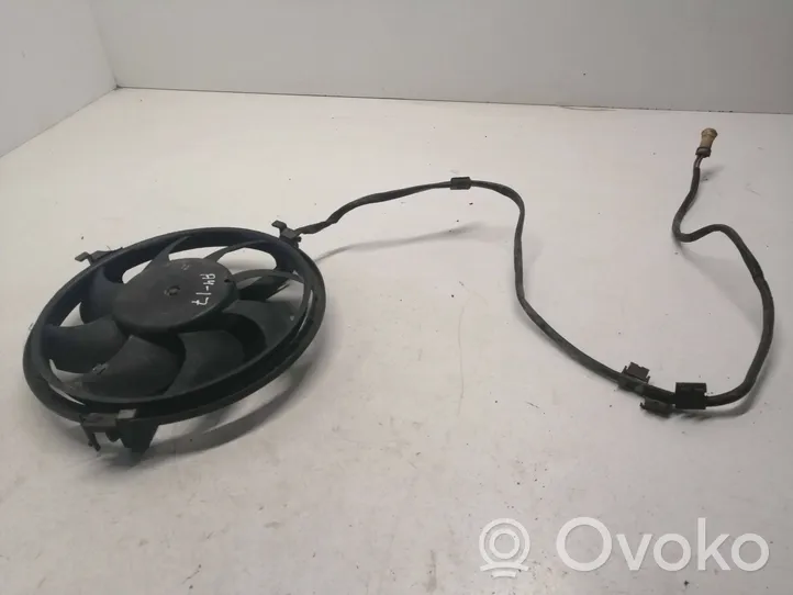 Audi A4 S4 B5 8D Ventilatore di raffreddamento elettrico del radiatore 