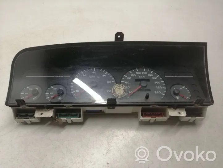 Citroen Xantia Compteur de vitesse tableau de bord 09021000053