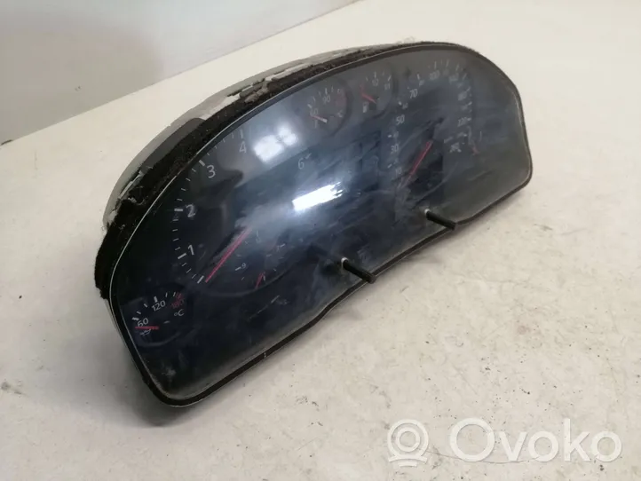 Audi A6 S6 C5 4B Tachimetro (quadro strumenti) 4B0919860L