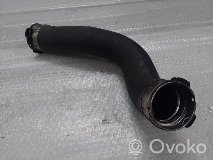 BMW 5 F10 F11 Intercooler pipe mounting bracket 574140