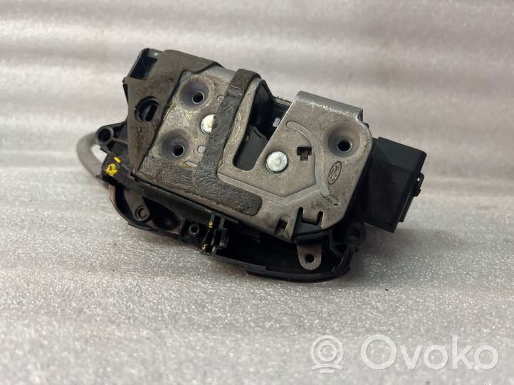 Volvo S60 Front door lock 31301738