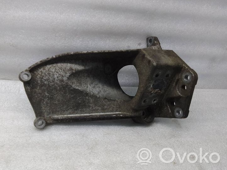 Volvo V60 Support de boîte de vitesses 31370633