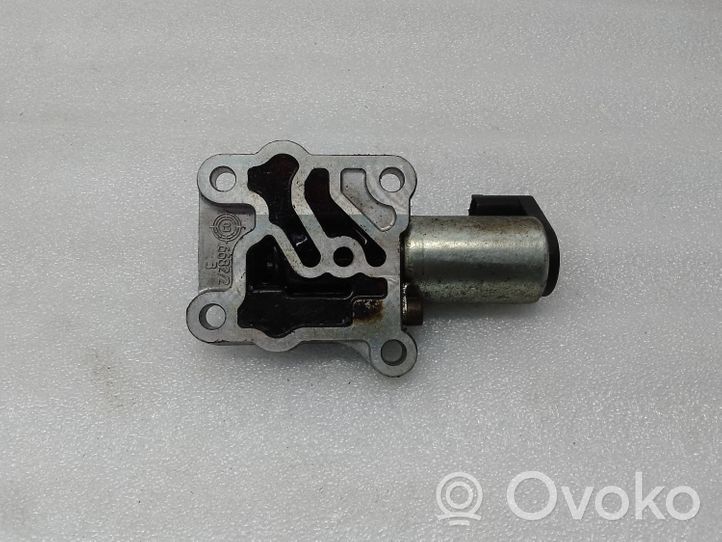 Volvo S60 Zawór sterujący / Ustawienia wałka rozrządu 8670422