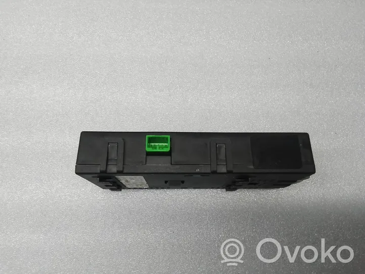 Volvo V70 Priekabos kablio valdymo blokas 30664652