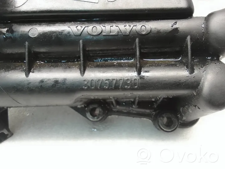 Volvo XC60 Support de filtre à huile 30757730