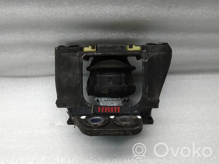 Volvo XC60 Engine mount bracket 31686887