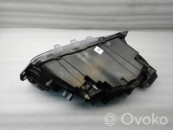 Volvo XC40 Headlight/headlamp 31655988