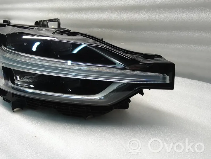 Volvo XC60 Headlight/headlamp 32133549