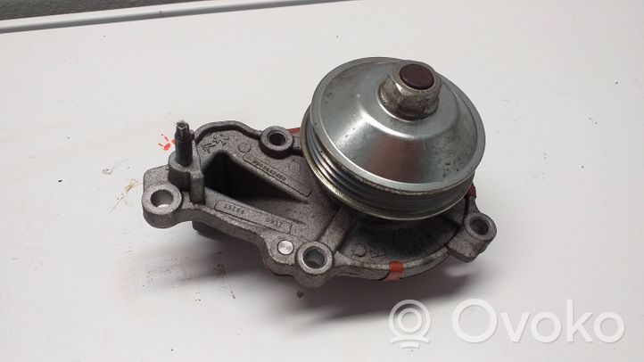 Peugeot 208 Pompe de circulation d'eau 9803442480