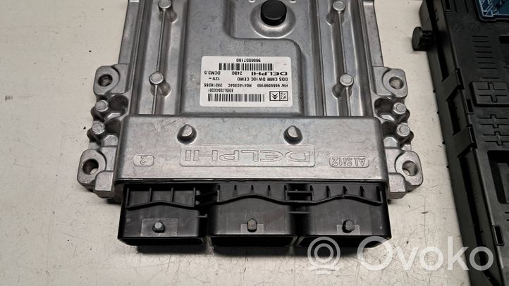 Citroen C5 Komputer / Sterownik ECU i komplet kluczy 9666557180