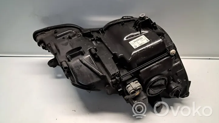 Mercedes-Benz E W212 Lampa przednia A2128208361