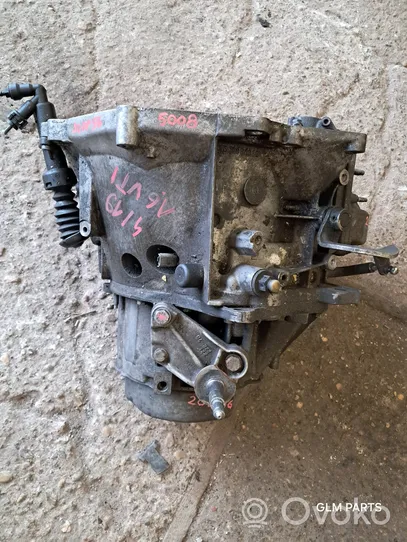 Peugeot 5008 Manual 5 speed gearbox 20DP56