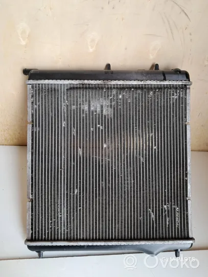 Peugeot 208 Radiateur de refroidissement 9684522780