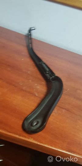 BMW 3 E90 E91 Front wiper blade arm 7171642