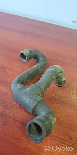 BMW 5 E34 Engine coolant pipe/hose 8390710