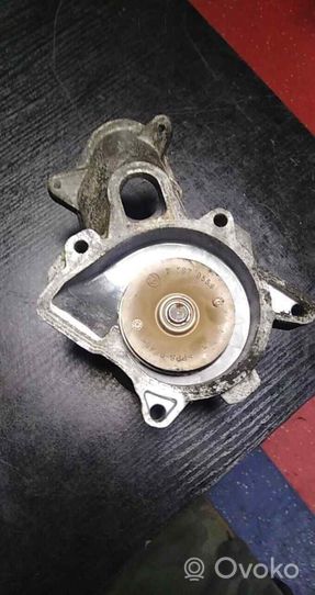 BMW 3 E46 Pompe de circulation d'eau 7787055