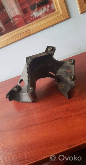 BMW X5 E53 Supporto di montaggio della pompa del servosterzo 8250435