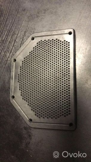 BMW 3 E92 E93 Subwoofer-bassoelementin etusäleikkö/lista 6925337