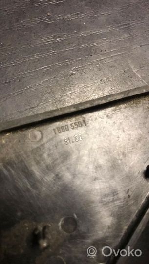 BMW 5 E28 Copertura in plastica per specchietti retrovisori esterni 1880550