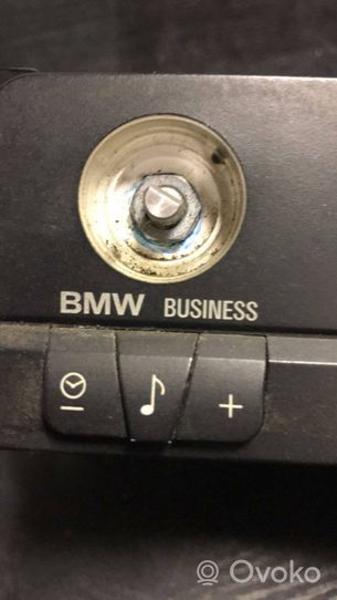 BMW 3 E46 Unidad delantera de radio/CD/DVD/GPS 6902659