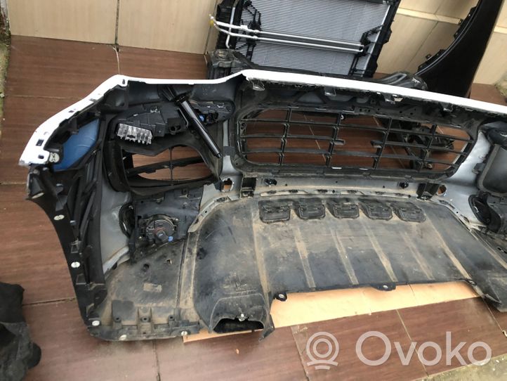 Porsche Cayenne (92A) Kit de pièce par-chocs avant 