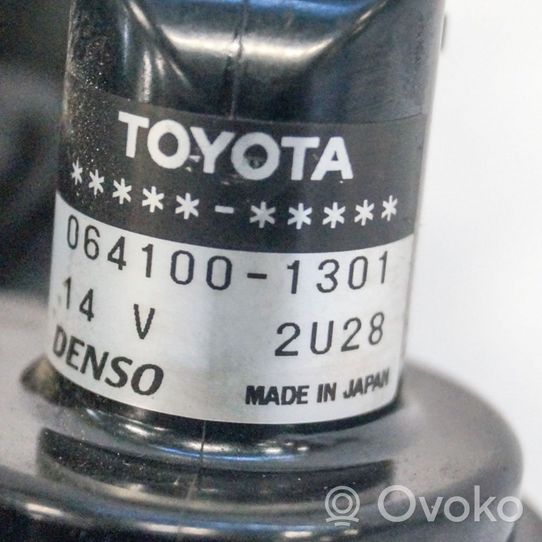 Toyota RAV 4 (XA40) Pompa cyrkulacji / obiegu wody 0641001301