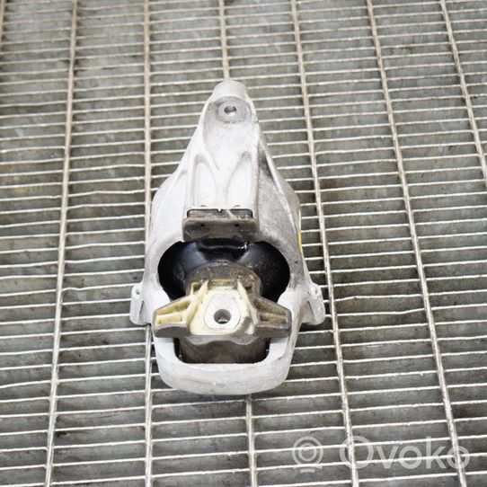 Audi A4 S4 B9 Engine mount bracket 8W0199372CA