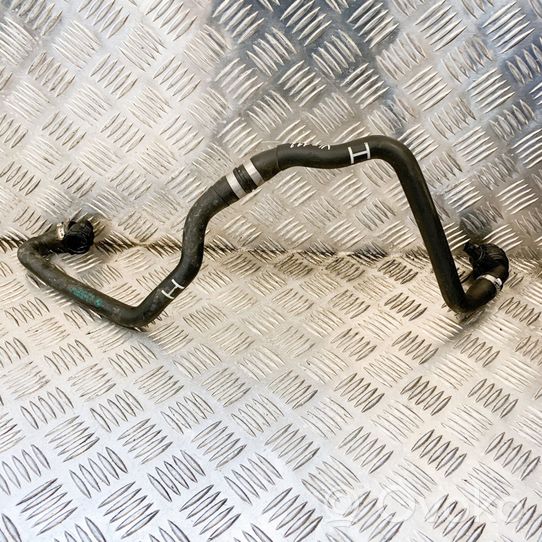 BMW 5 G30 G31 Engine coolant pipe/hose 7823993