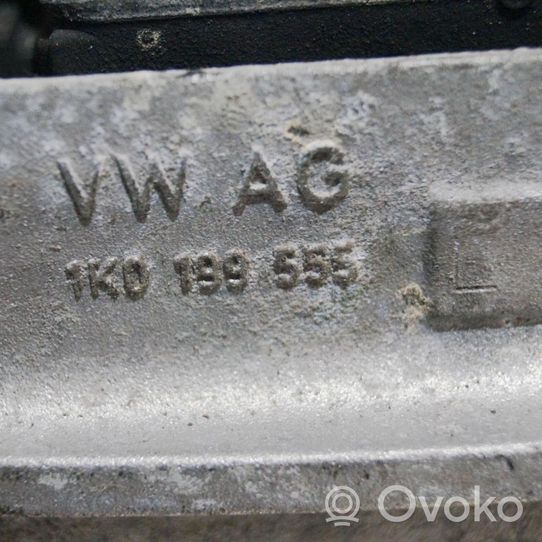 Volkswagen Jetta III Moottorin kiinnikekorvake 1K0199555L