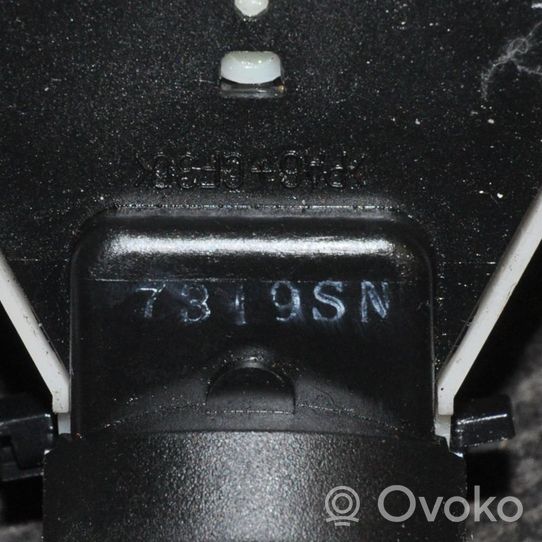 Nissan Micra Posūkių/ šviesų rankenėlė 14425