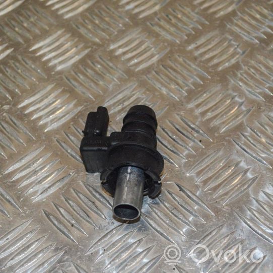 Citroen C3 Picasso Altra parte del vano motore 9673593680