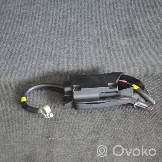 Audi A6 S6 C6 4F Cavo positivo (batteria) 4F0971812