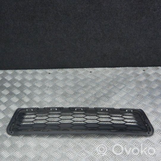 Honda Civic IX Grille inférieure de pare-chocs avant 71103TV0