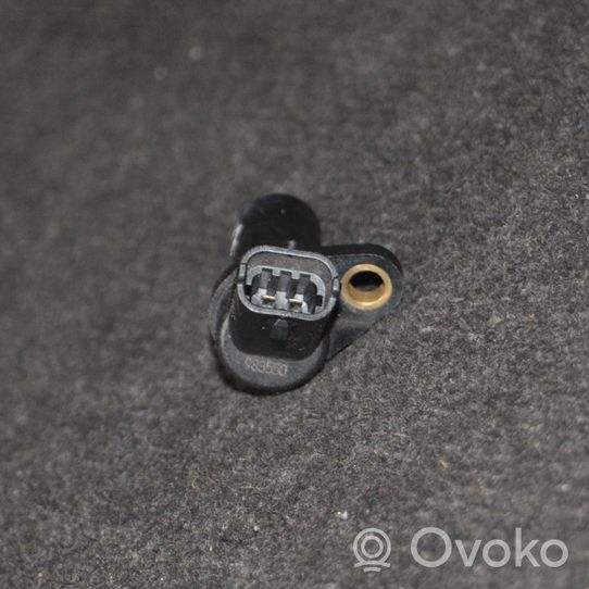 Opel Corsa C Nokka-akselin vanos-ajastusventtiili 0261210151