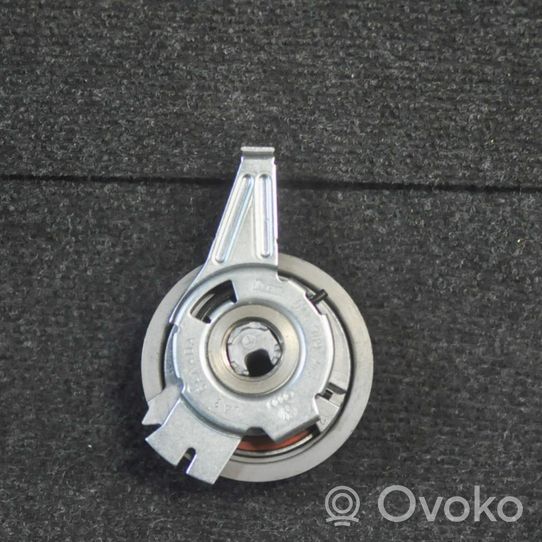 Audi Q3 8U Kita variklio skyriaus detalė 04L109243