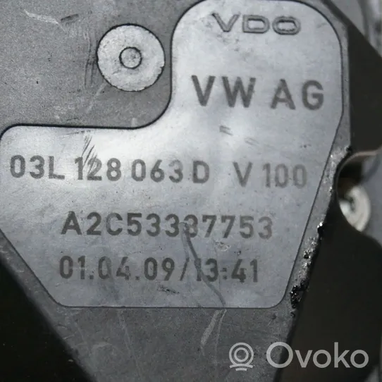 Volkswagen PASSAT B7 Clapet d'étranglement 03L128063D