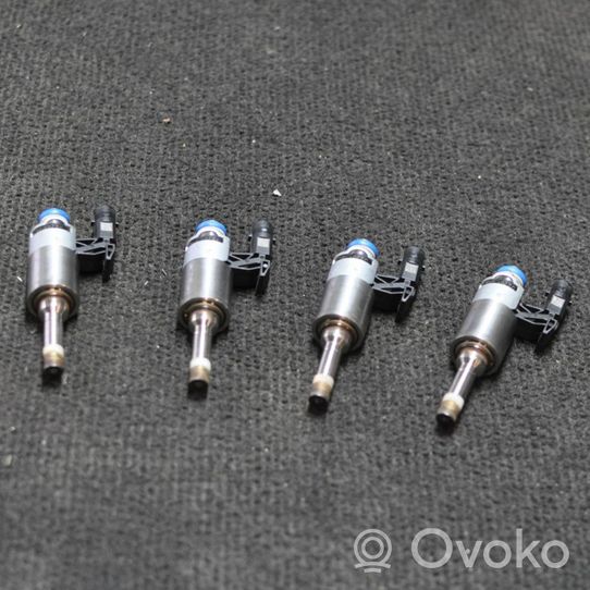 Volkswagen Jetta VI Fuel injectors set 0261500132