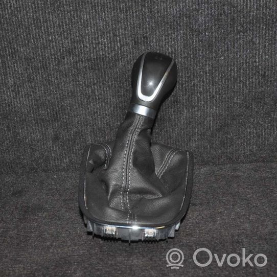 Opel Astra J Gear lever shifter trim leather/knob 55565906