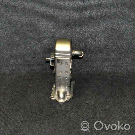 Ford Focus EGR valve cooler V29004027