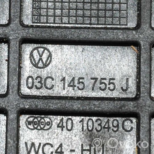 Volkswagen PASSAT B7 Autres pièces compartiment moteur 03C145755J