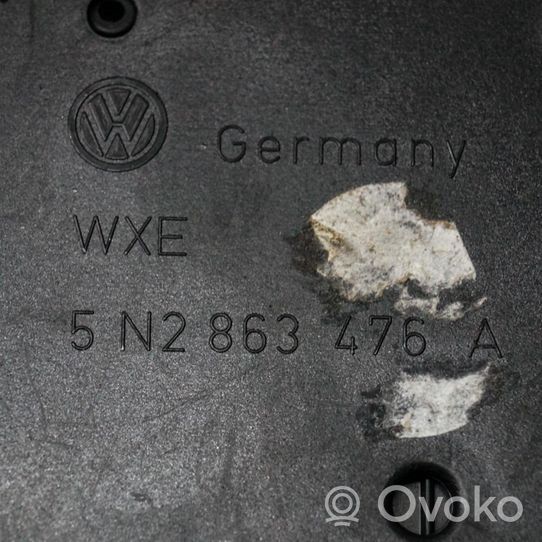 Volkswagen Tiguan Rivestimento in plastica cornice della leva del cambio 5N2863476A