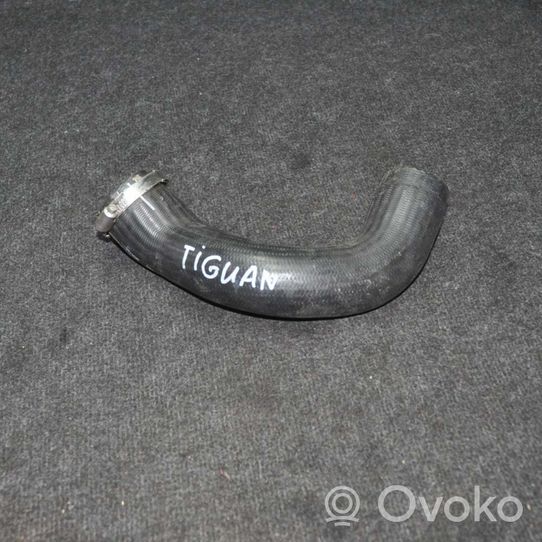Volkswagen Tiguan Tube d'admission de tuyau de refroidisseur intermédiaire 5N0145834G
