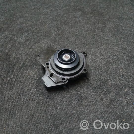 Volkswagen Golf VI Water pump 06H121008B