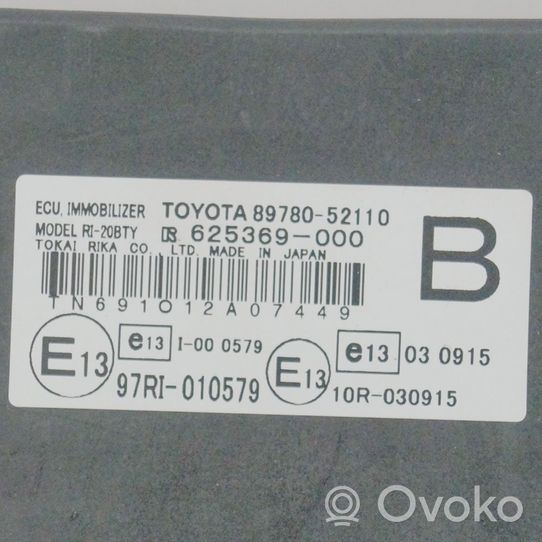 Toyota Verso-S Other devices 