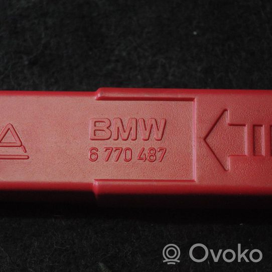 BMW 7 G11 G12 Boîte à outils 6770487