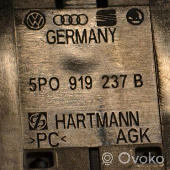 Volkswagen Touareg II Boite à gants 5P0919237B