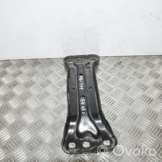 Mercedes-Benz E W211 Soporte de montaje de la caja de cambios A2112420601